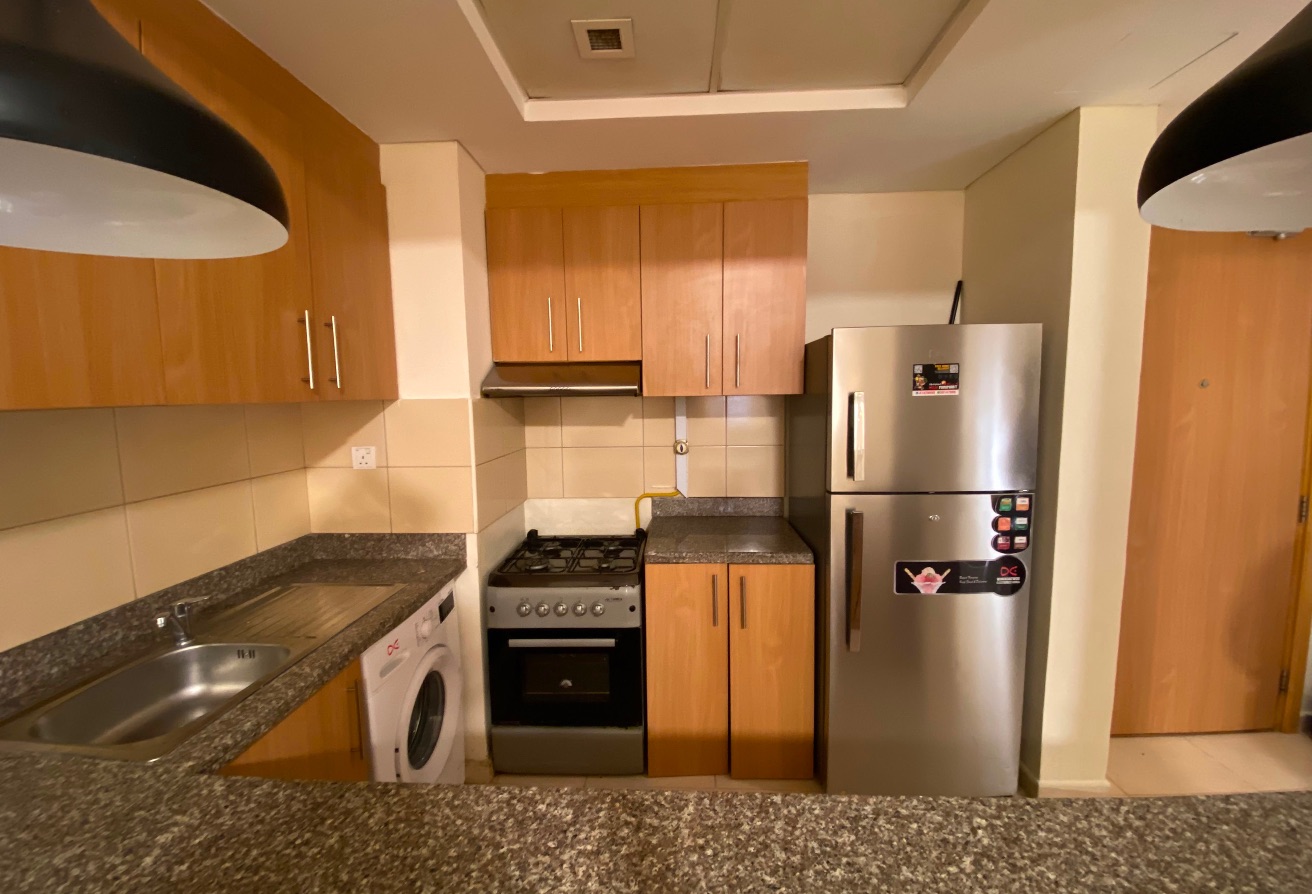 Luxury Furnished 1BHK | Foxhills | Bills Included thumbnail 13