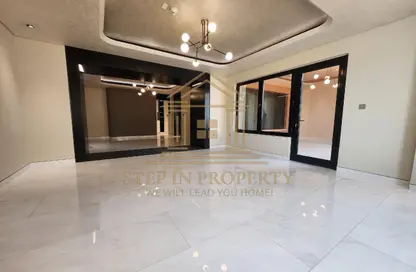 Apartment - 3 Bedrooms - 5 Bathrooms for rent in East Porto Drive - Porto Arabia - The Pearl Island - Doha