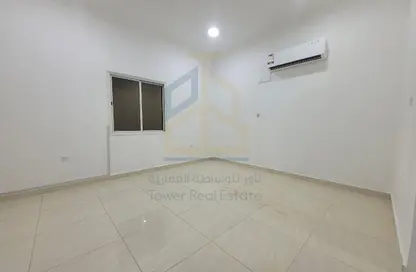 Apartment - Studio - 1 Bathroom for rent in Madinat Khalifa South - Madinat Khalifa - Doha