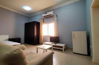 Apartment - Studio - 1 Bathroom for rent in Al Kharaitiyat - Al Kharaitiyat - Al Kharaitiyat - Umm Salal Mohammed