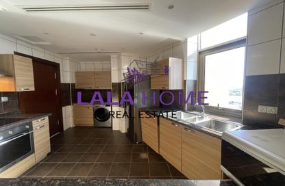 Apartment - 2 Bedrooms - 3 Bathrooms for rent in Legtaifiya Lagoon - West Bay - Doha