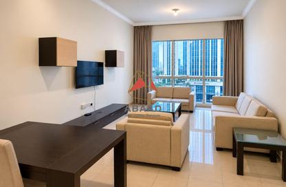Apartment - 2 Bedrooms - 2 Bathrooms for rent in West Bay - West Bay - Doha