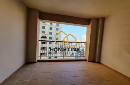 Apartment - 1 Bedroom - 2 Bathrooms for rent in East Porto Drive - Porto Arabia - The Pearl Island - Doha