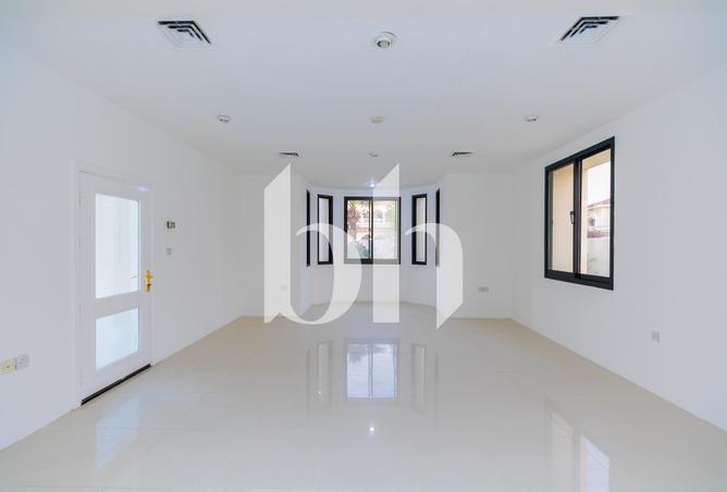 60000122 - Property Image 3