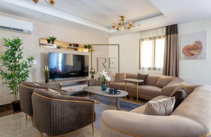 Villa - 5 - 5 for sale in Al Wukair - Al Wukair - Al Wakra