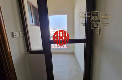 Office Space - Studio - 3 Bathrooms for rent in Al Sadd Road - Al Sadd - Doha