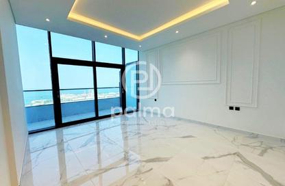 Apartment - 2 Bedrooms - 3 Bathrooms for sale in Marina Tower 02 - Marina District - Lusail