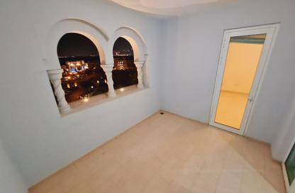 Apartment - 2 Bedrooms - 3 Bathrooms for rent in Tower 29 - Viva Bahriyah - The Pearl Island - Doha