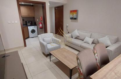 Apartment - 1 Bedroom - 2 Bathrooms for rent in Salaja Street - Doha Al Jadeed - Doha