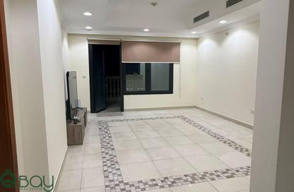 Apartment - 1 Bedroom - 2 Bathrooms for rent in East Porto Drive - Porto Arabia - The Pearl Island - Doha
