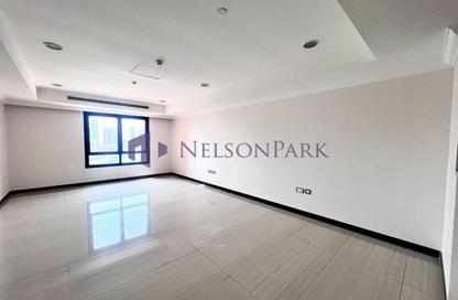 Apartment - 1 Bedroom - 2 Bathrooms for rent in Porto Arabia Townhouses - Porto Arabia - The Pearl Island - Doha