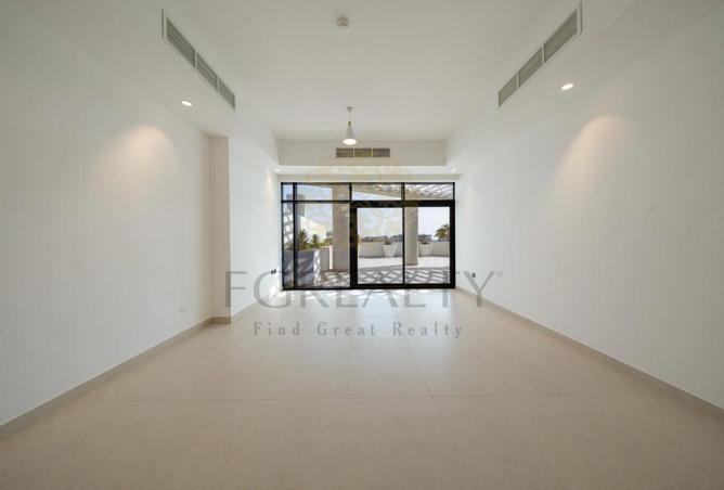 55925425 - Property Image 2