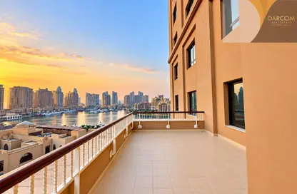 Apartment - 1 Bedroom - 2 Bathrooms for rent in East Porto Drive - Porto Arabia - The Pearl Island - Doha