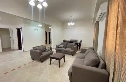 Apartment - 2 Bedrooms - 2 Bathrooms for rent in Bin Dirham 5 - Al Mansoura - Doha