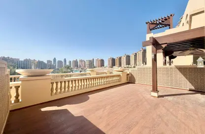 تاون هاوس - 4 غرف نوم - 4 حمامات للايجار في طريق بورتو الشرقي - بورتو أرابيا - جزيرة اللؤلؤة - الدوحة