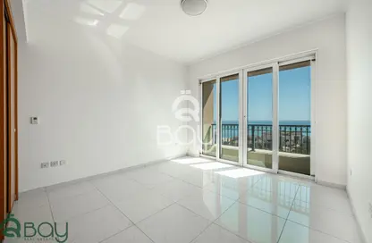 Apartment - 2 Bedrooms - 3 Bathrooms for rent in Viva West - Viva Bahriyah - The Pearl Island - Doha