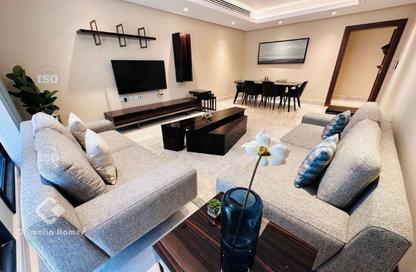 Apartment - 2 Bedrooms - 3 Bathrooms for rent in Fox Hills - Fox Hills - Lusail