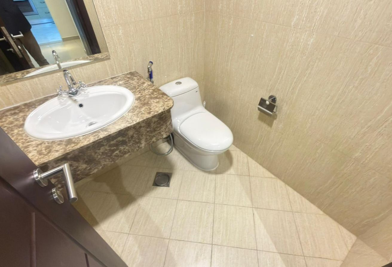 BRAND NEW FURNISHED 1BEDROOM WITH BALCONY thumbnail 3