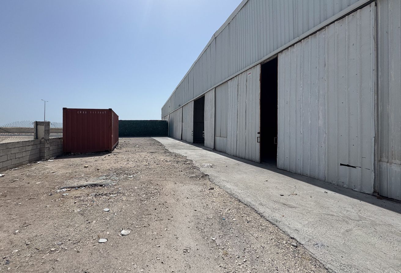 500 SQM | General Warehouse for Rent in Birkat Al
