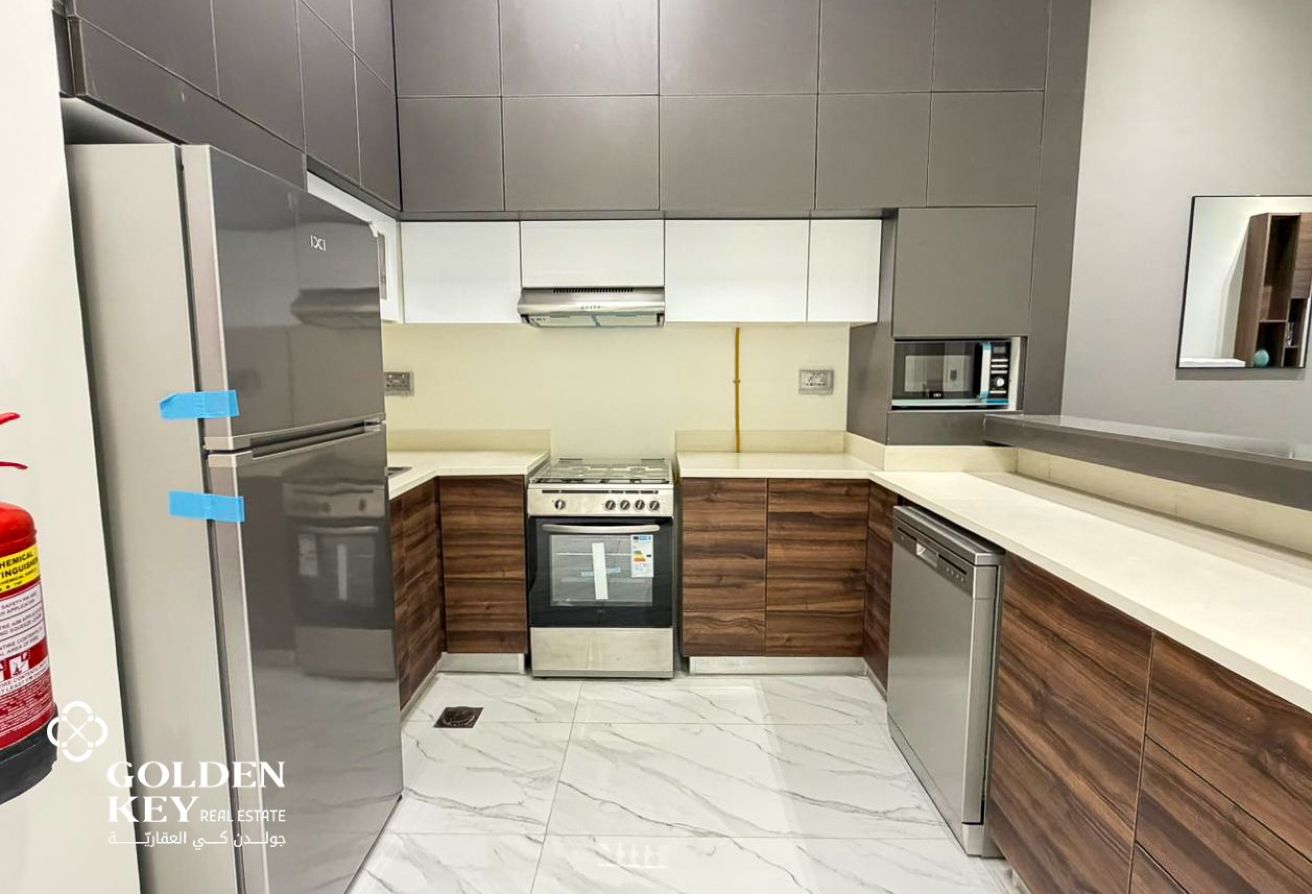 Fully Furnish | Luxury 1BR w/ Garden | Erkyah City