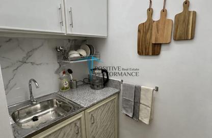 Apartment - Studio - 1 for rent in Al Dafna - Al Dafna - Doha