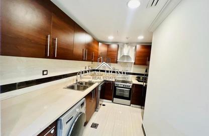 Apartment - 1 Bedroom - 2 Bathrooms for rent in West Porto Drive - Porto Arabia - The Pearl Island - Doha Apartment - 1 Bedroom - 2 Bathrooms for rent in West Porto Drive - Porto Arabia - The Pearl Island - Doha