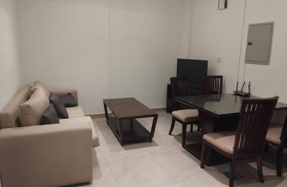 Apartment - 2 Bedrooms - 2 Bathrooms for rent in Al Ibreez Street - Mughalina - Doha