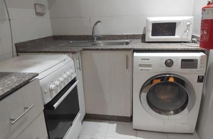 Apartment - 2 Bedrooms - 2 Bathrooms for rent in Al Ibreez Street - Mughalina - Doha