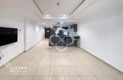 Apartment - Studio - 1 for rent in West Porto Drive - Porto Arabia - The Pearl Island - Doha Apartment - Studio - 1 for rent in West Porto Drive - Porto Arabia - The Pearl Island - Doha