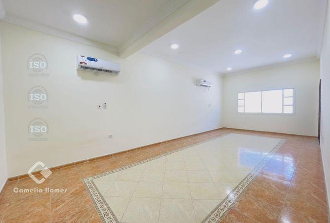 1025944 - Property Image 2