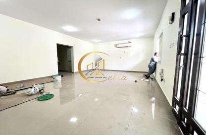 Villa - 4 Bedrooms - 5 Bathrooms for rent in Umm Al Amad - Umm Al Amad - Al Shamal