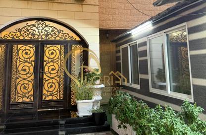 فيلا - 6 غرف نوم - 7 حمامات للبيع في سعيد بن جبير - العزيزية - الدوحة