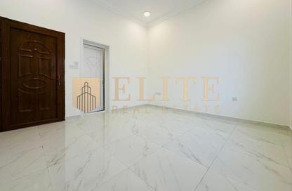 Villa - 5 Bedrooms - 5 Bathrooms for rent in Al Markhiya Street - Al Markhiya - Doha