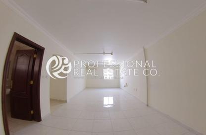 Apartment - 3 - 3 for rent in Souk Al gharaffa - Al Gharrafa - Doha Apartment - 3 - 3 for rent in Souk Al gharaffa - Al Gharrafa - Doha