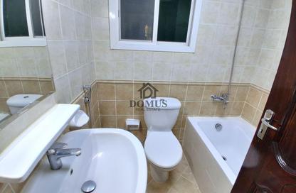 Apartment - 2 Bedrooms - 2 Bathrooms for rent in Hiteen Street - Al Muntazah - Doha Apartment - 2 Bedrooms - 2 Bathrooms for rent in Hiteen Street - Al Muntazah - Doha