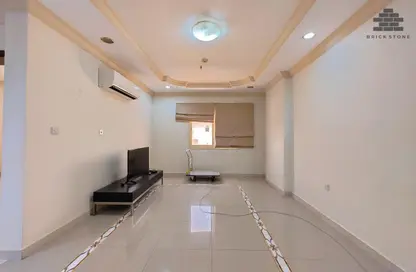 Apartment - 1 Bedroom - 1 Bathroom for rent in Al Sadd Road - Al Sadd - Doha