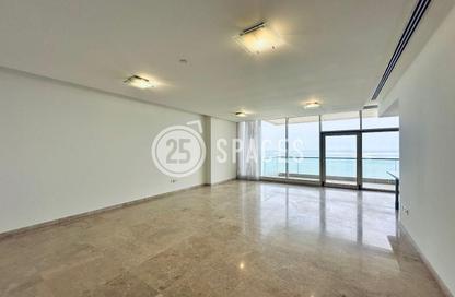 Apartment - 3 Bedrooms - 4 Bathrooms for rent in West Bay Tower - West Bay - West Bay - Doha
