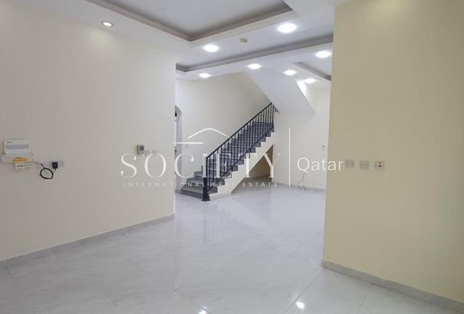 60946715 - Property Image 2