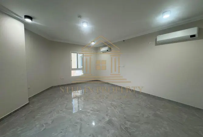 60390146 - Property Image 2