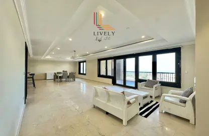 Apartment - 3 Bedrooms - 5 Bathrooms for rent in West Porto Drive - Porto Arabia - The Pearl Island - Doha Apartment - 3 Bedrooms - 5 Bathrooms for rent in West Porto Drive - Porto Arabia - The Pearl Island - Doha