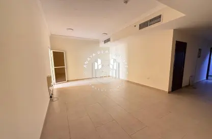 شقة - 3 غرف نوم - 3 حمامات للايجار في شارع السد - السد - الدوحة