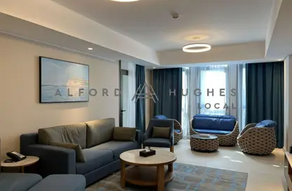 شقة - 2 غرف نوم - 5 حمامات للايجار في البلاج الجنوبي - البلاج - جزيرة اللؤلؤة - الدوحة