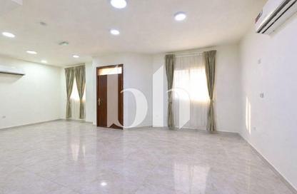 فيلا - 5 غرف نوم - 5 حمامات للايجار في شارع  بو هامو - أبو هامور - الدوحة
