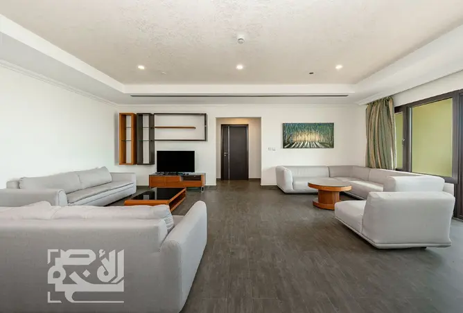 63131804 - Property Image 2