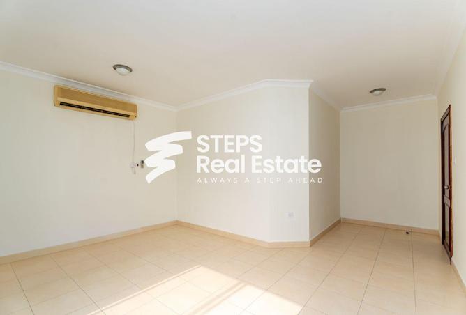 1008367 - Property Image 3