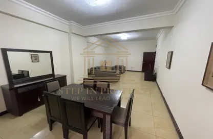 Apartment - 2 Bedrooms - 2 Bathrooms for rent in Al Sadd Road - Al Sadd - Doha