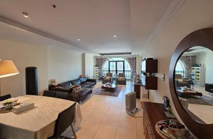 Apartment - 2 Bedrooms - 3 Bathrooms for sale in Marina Gate - Porto Arabia - The Pearl Island - Doha