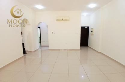 Apartment - 2 - 2 for rent in Salaja Street - Doha Al Jadeed - Doha