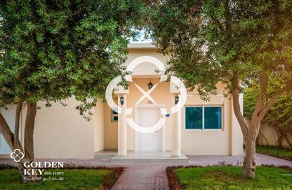 Villa - 4 Bedrooms - 5 Bathrooms for rent in West Gate - West Bay Lagoon - Doha