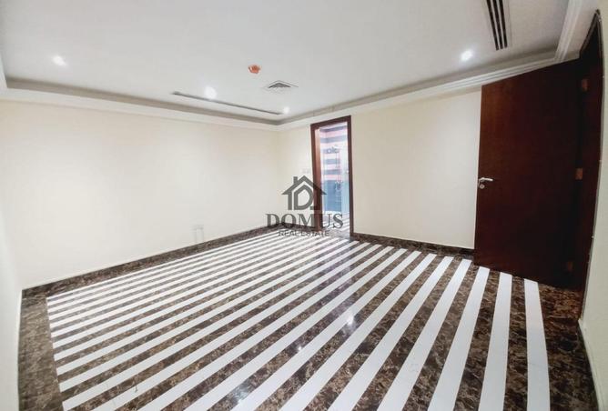 55378432 - Property Image 2